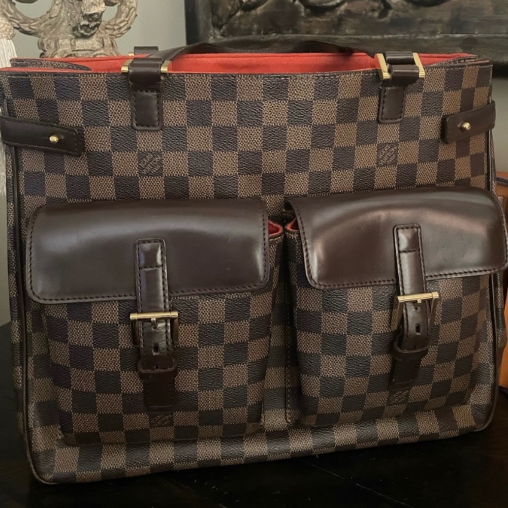 💯% Authentic LOUIS VUITTON
Damier Canvas Uzes Tote Bag✨